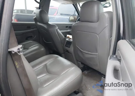 2005 Chevrolet Tahoe Lt из США, поврежденный, VIN 1GNEC13TX5R135215